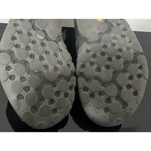 New Balance Minimus 10v1 Womens Size 9.5 Black Athletic Running Shoes Sneakers - Picture 9 of 12